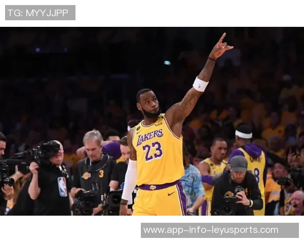 开拓者历史上共402名球员詹姆斯交手212人杨瀚森和库克成为最新成员